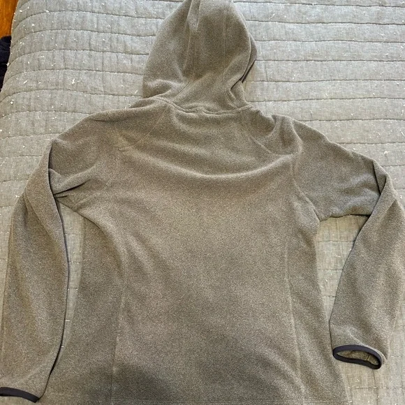 The North Face Grey Hooded Fleece with Bright Blue Logo - Picture 2 of 6